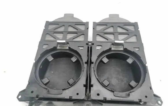 BMW 7 E65 E66 Cup holder front 8223413