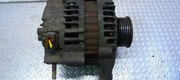 Nissan Almera N16 Generator/alternator