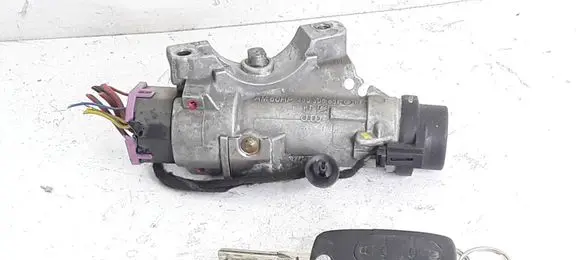 Audi A4 S4 B6 8E 8H Ignition lock 4B0905851G