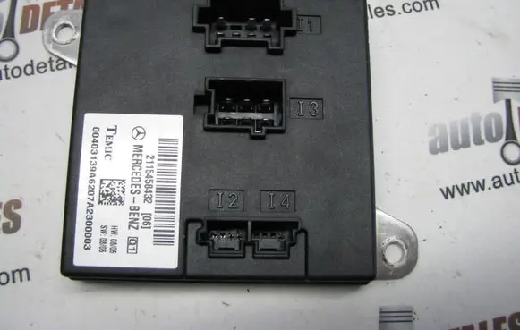 Mercedes-Benz E W211 Central body control module A2115458432