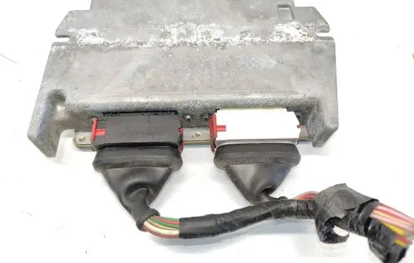 Peugeot 605 Air suspension control unit module (rear) 9624222680 1740007070