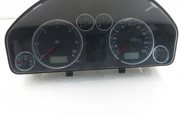Speedometer (instrument cluster)