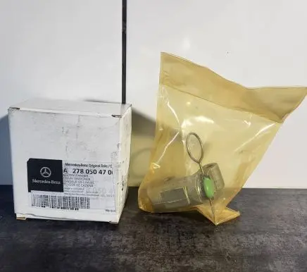 Mercedes-Benz GL X166 Timing belt/chain tensioner A2780504700