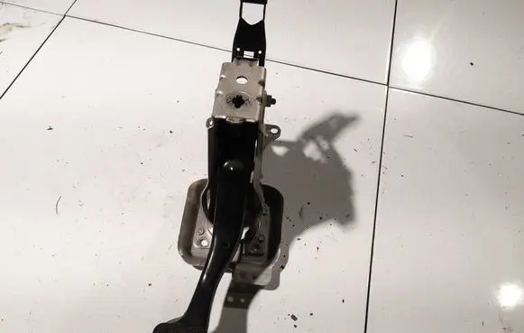 Seat Altea Clutch pedal 49055p4340228 0953051017