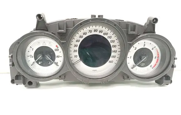 Mercedes-Benz C W204 Speedometer (instrument cluster) A2049004909 A2C81593100 2049018002
