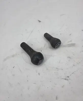 Mitsubishi Pajero Gear lever shifter trim leather/knob 