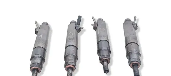 Audi A6 S6 C4 4A Fuel injector 046130201E