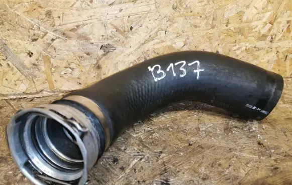 Toyota Auris 150 Intercooler hose/pipe 061003