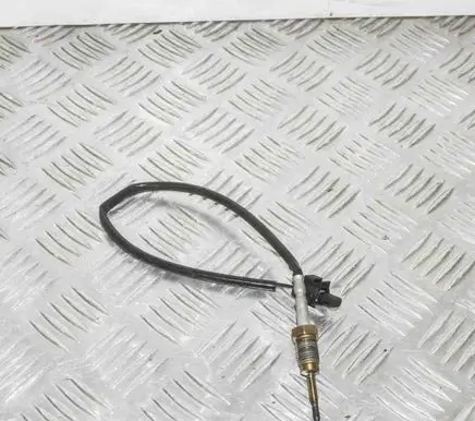 BMW 5 F10 F11 Oil temperature sensor 7805606
