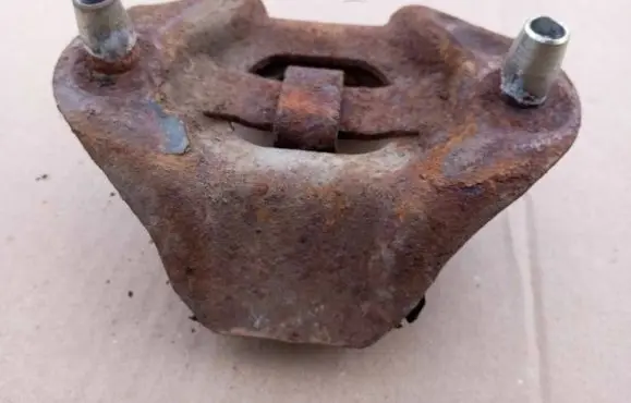 Jaguar XJ X40 Engine mount bracket
