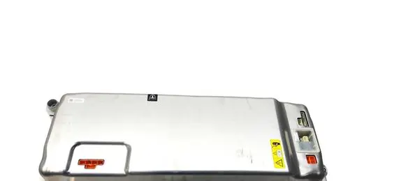 Tesla Model 3 Voltage converter/converter module 113555855A JBL22206PZ50C9