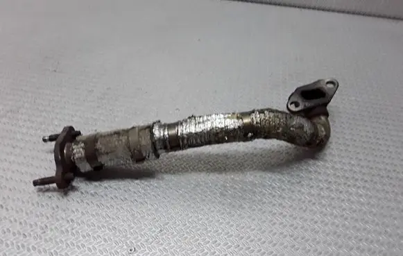 Nissan Almera N16 EGR valve line/pipe/hose