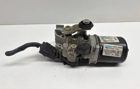 Nissan Juke I F15 Wiper motor 288001KA0C W000011639