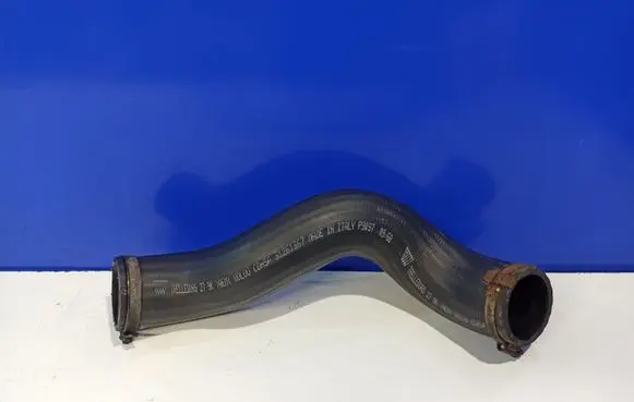 Volvo XC90 Intercooler hose/pipe 31261367