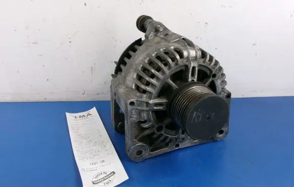 Nissan Note (E11) Generator/alternator 8200386806