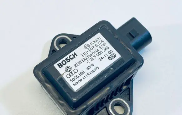 Audi A4 S4 B7 8E 8H ESP acceleration yaw rate sensor 8E0907637A 0265005245