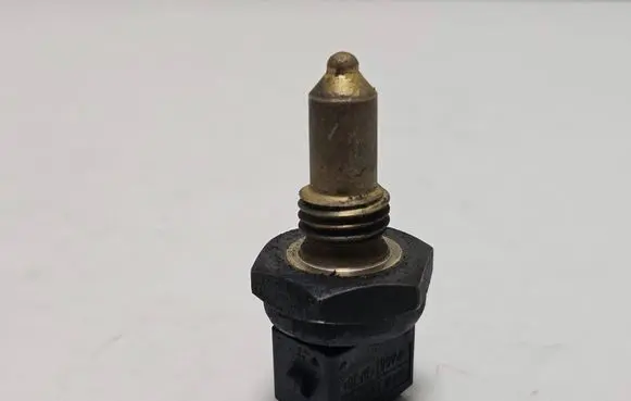 BMW 3 E92 E93 Coolant temperature sensor 1433076 8A66FGF30