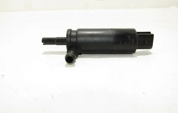 Volkswagen Golf V Headlight washer pump 3b7955681