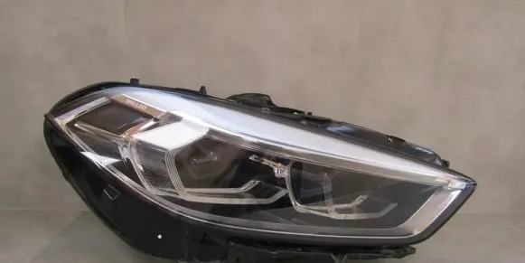 BMW 1 F40 Headlight/headlamp 6311