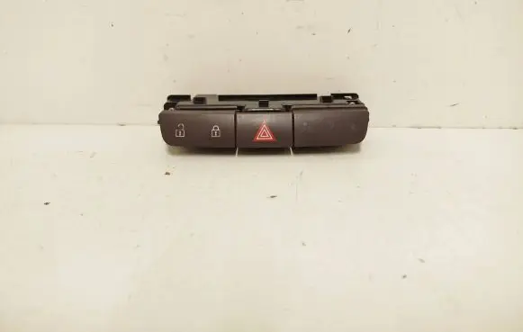 Opel Insignia A Hazard light switch 13324595