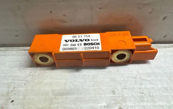 Volvo XC90 Airbag deployment crash/impact sensor 8651754