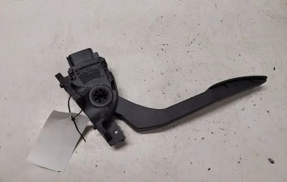 Jaguar XF X250 Accelerator throttle pedal 9X239F832BA 6PV9F832BA