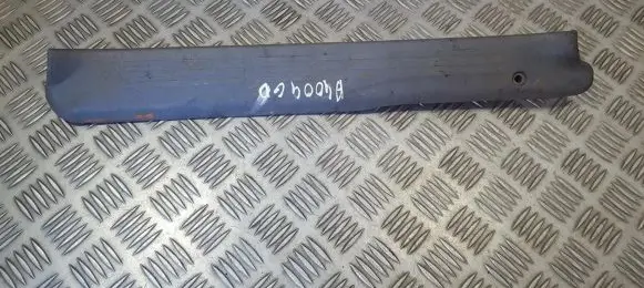 Ford Ranger Rear sill trim cover uh8368730