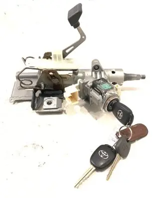 Toyota RAV 4 (XA40) Ignition lock 8978242020 6255040001 T3924190