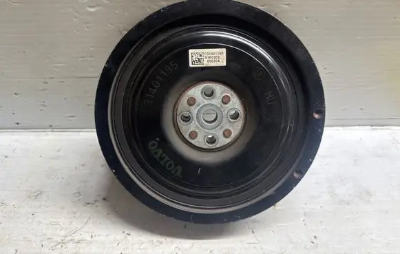 Volvo XC90 Crankshaft pulley 31401195
