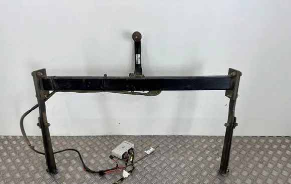 Ford Kuga II Tow bar AMCV4J19D520AC
