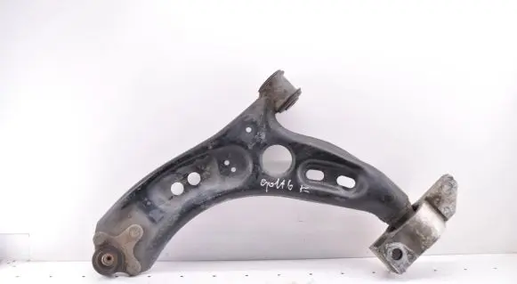 Volkswagen Golf VI Front lower control arm/wishbone