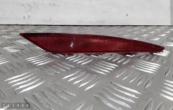 Toyota Avensis T270 Rear tail light reflector 8191005010