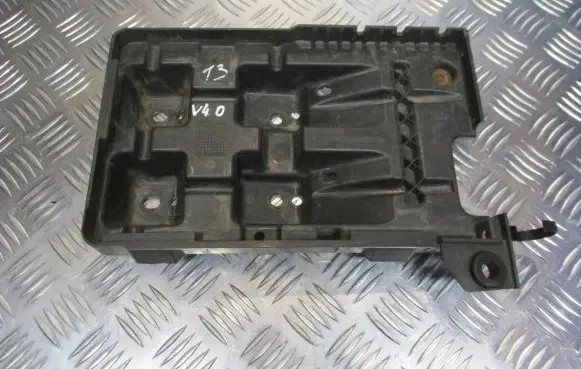 Volvo S40, V40 Battery box tray 
