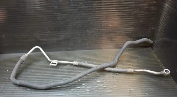 Audi A6 S6 C6 4F Power steering hose/pipe/line
