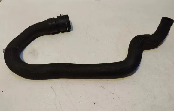 Volvo XC60 Engine coolant pipe/hose 30757462006