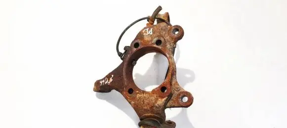 Toyota RAV 4 (XA30) Front wheel hub