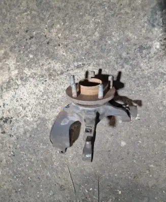 Ford Focus Front wheel hub