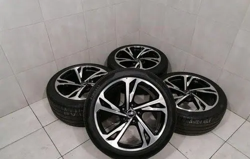 Audi E-tron GT R20 alloy rim 4J3601025AM
