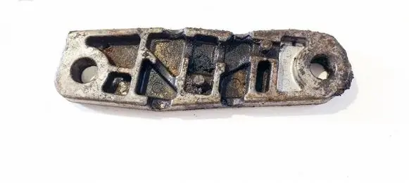 Volvo XC90 Engine mounting bracket 42612 4261-2