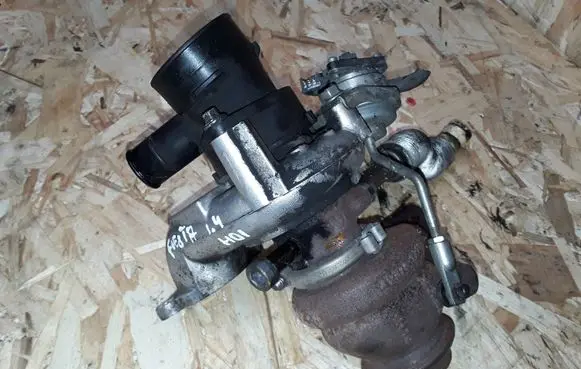 Ford Fiesta Turbo 10112321068 9673283680 4937302003