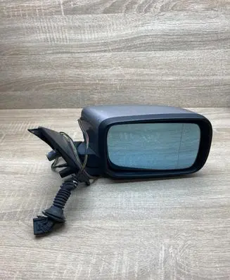 BMW 5 E39 Front door electric wing mirror 0117351