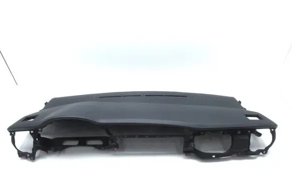 Toyota Auris E180 Dashboard 