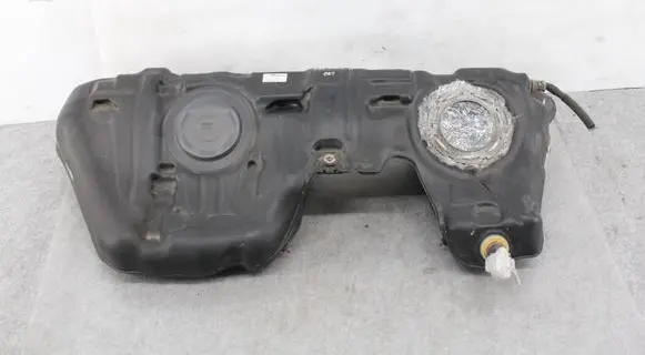 BMW 4 F36 Gran coupe Fuel tank 7294610 16117294610