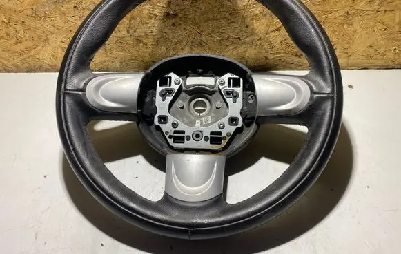 Mini One - Cooper R50 - 53 Steering wheel