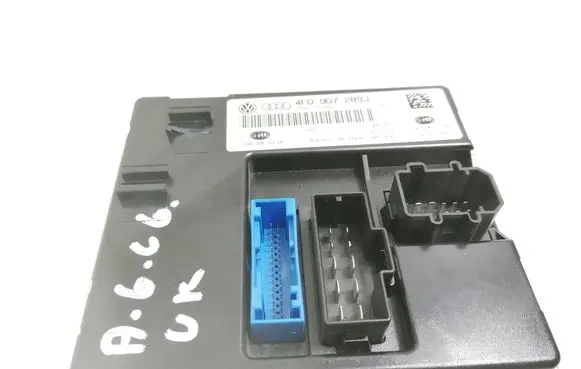 Audi A6 S6 C6 4F Comfort/convenience module 4F0907289J