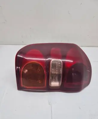 Toyota RAV 4 (XA20) Rear/tail lights