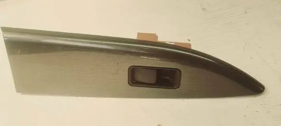Mazda 6 Electric window control switch GP9G66380 018000380