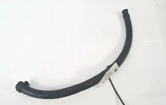 Volvo V70 Engine coolant pipe/hose
