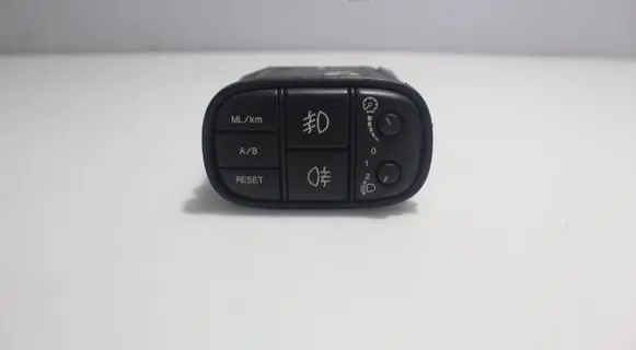 Jaguar S-Type Light switch