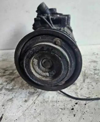 Volkswagen PASSAT B5 Air conditioning (A/C) compressor (pump) 8D0260805B 4472208350 7SB16C